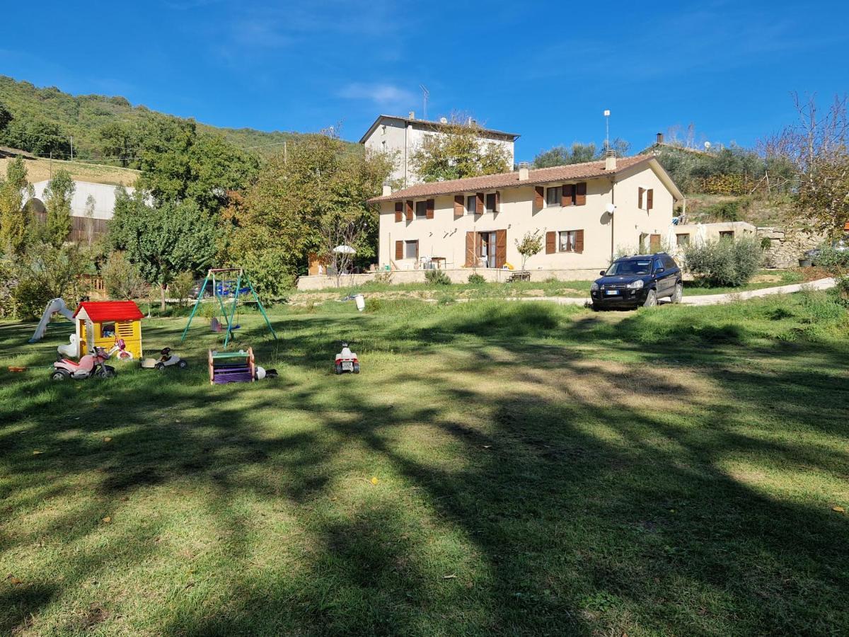 Villa Casa Tra Assisi E Perugia Pianello  Exterior foto